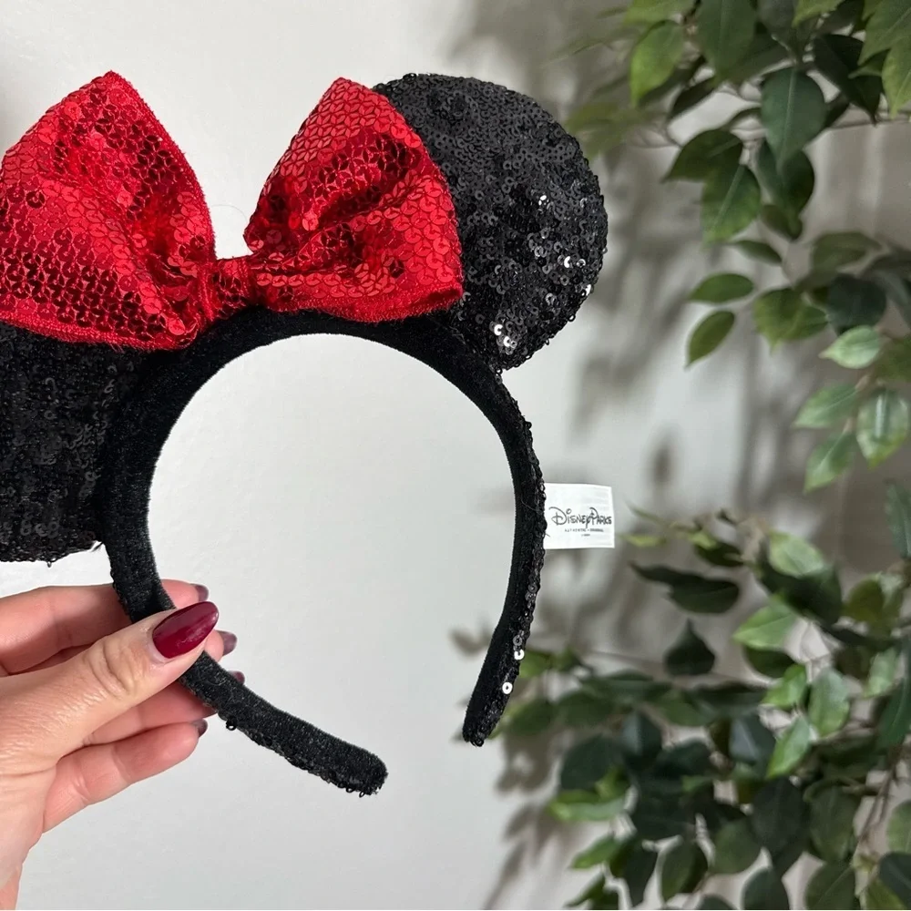 Disney charming black